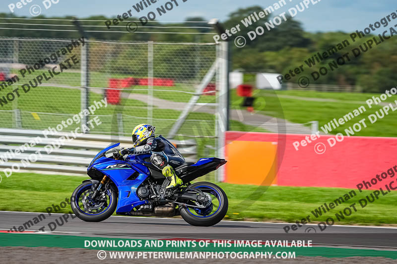donington no limits trackday;donington park photographs;donington trackday photographs;no limits trackdays;peter wileman photography;trackday digital images;trackday photos